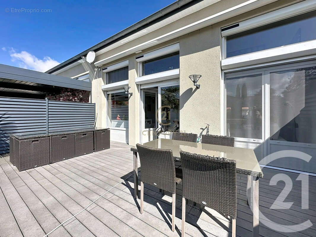 Maison à LORETTE