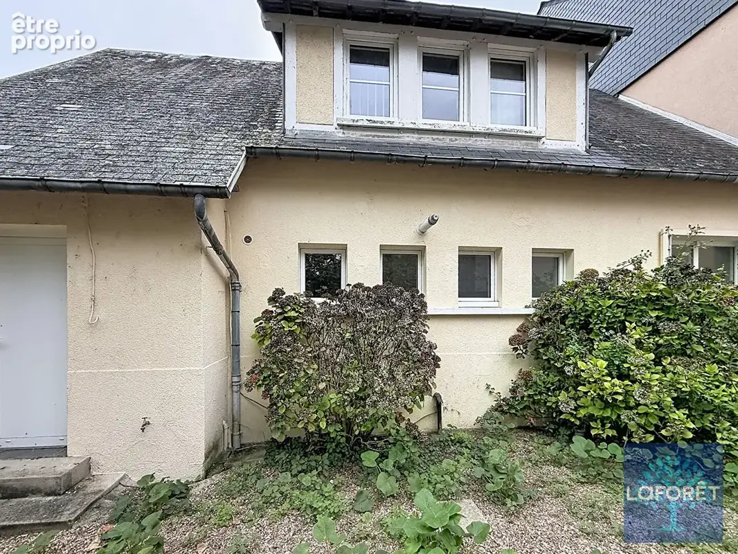 Bernay centre-ville - maison 6 pièces avec jardin, garage et stationnements - photo 16