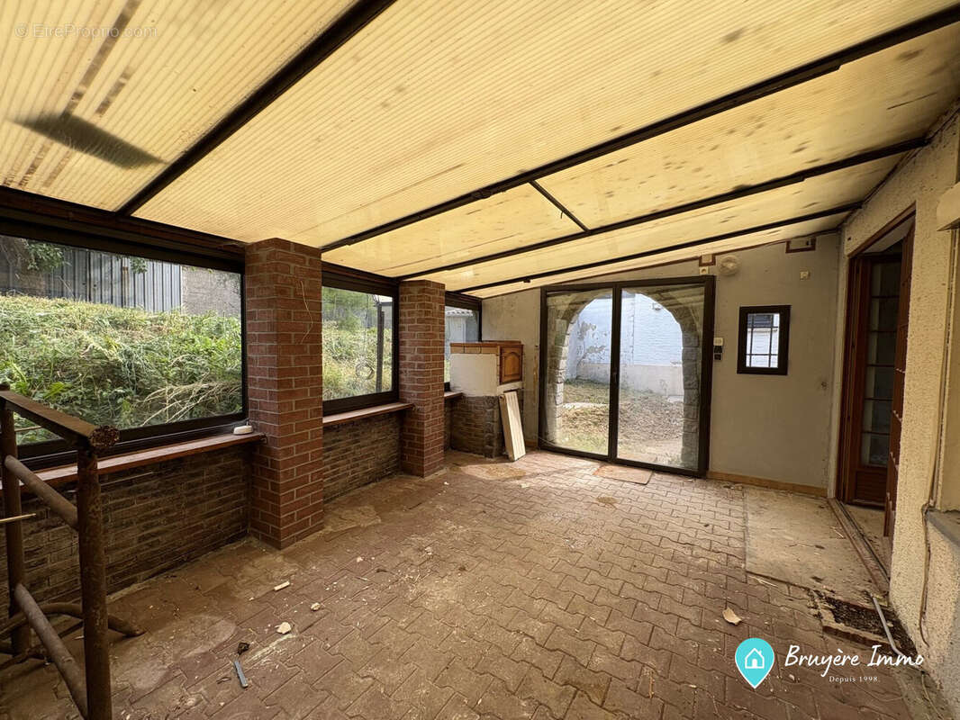 Maison 77 m² à Leval  - photo 8