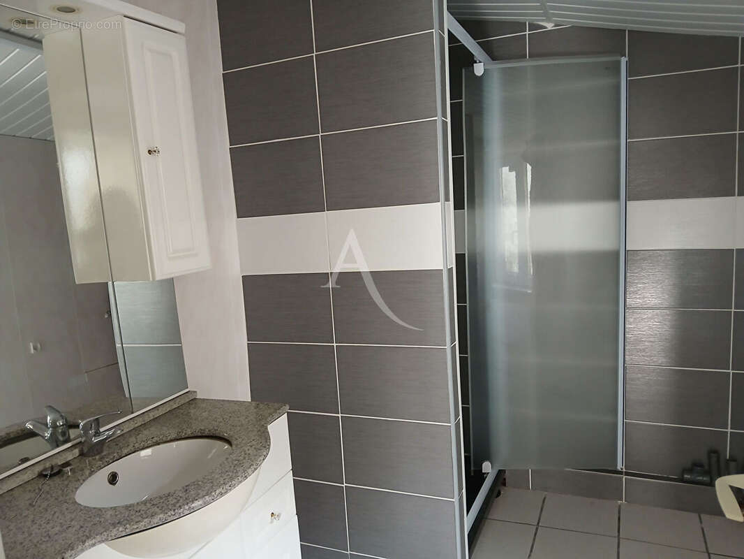 Maison à SAINT-VAIZE