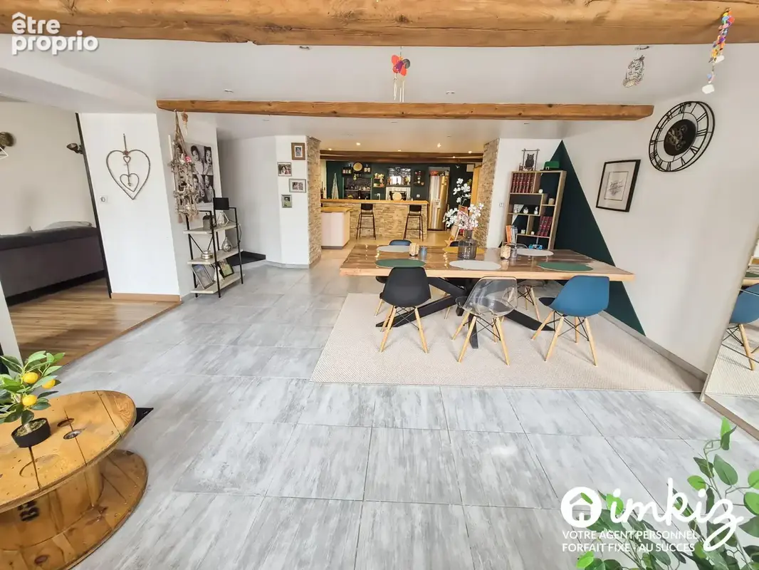 Maison familiale parfaitement rénovée de 220 m² - photo 4