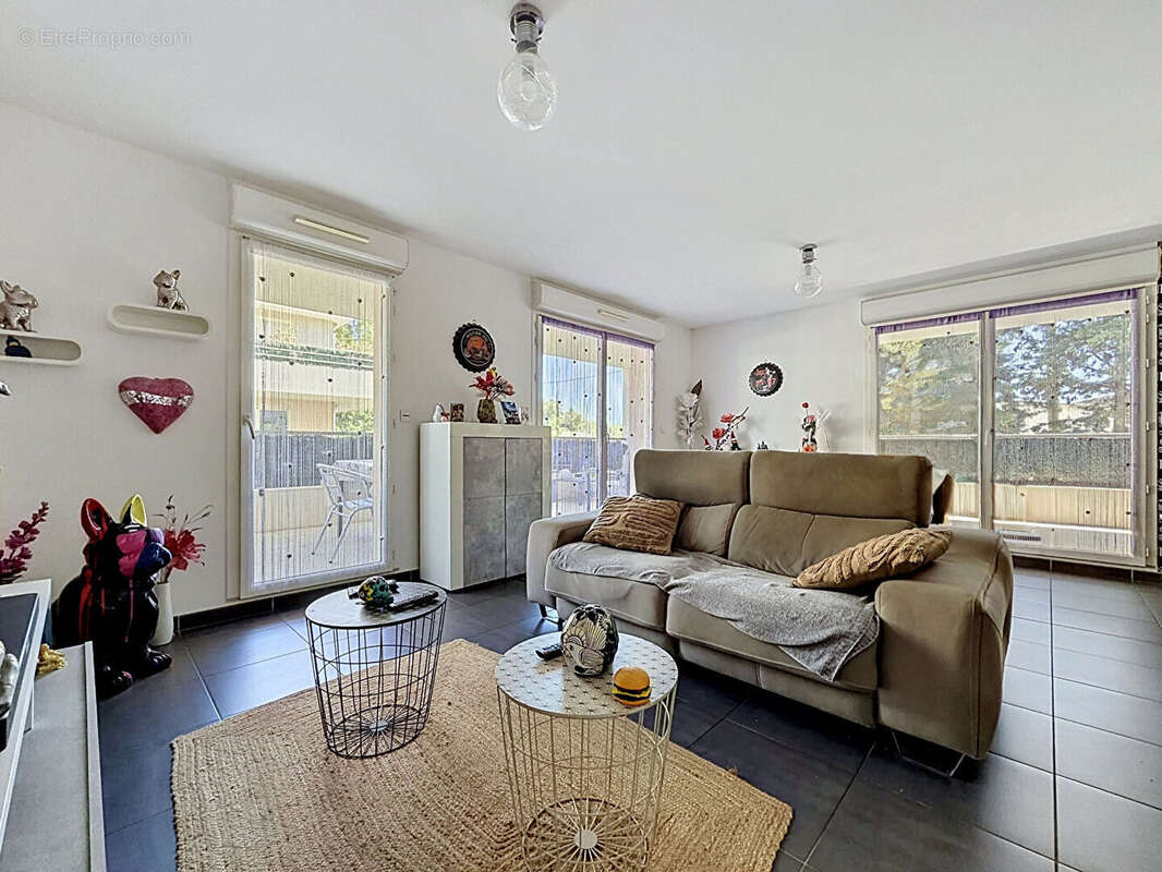 Appartement à MARSEILLE-13E