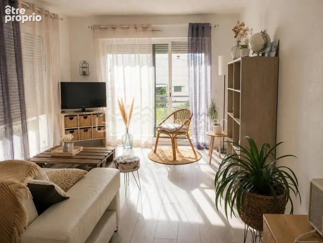 Appartement à BILLERE
