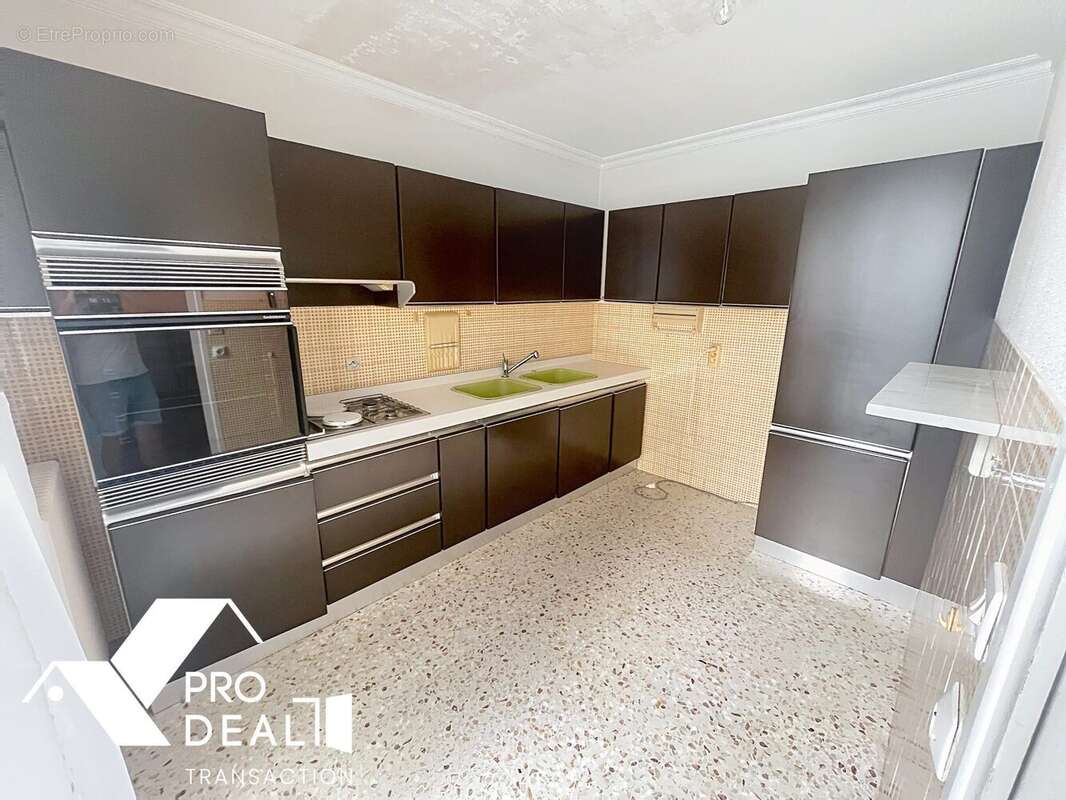 Maison 125 m² à Boisset-Saint-Priest  - photo 4