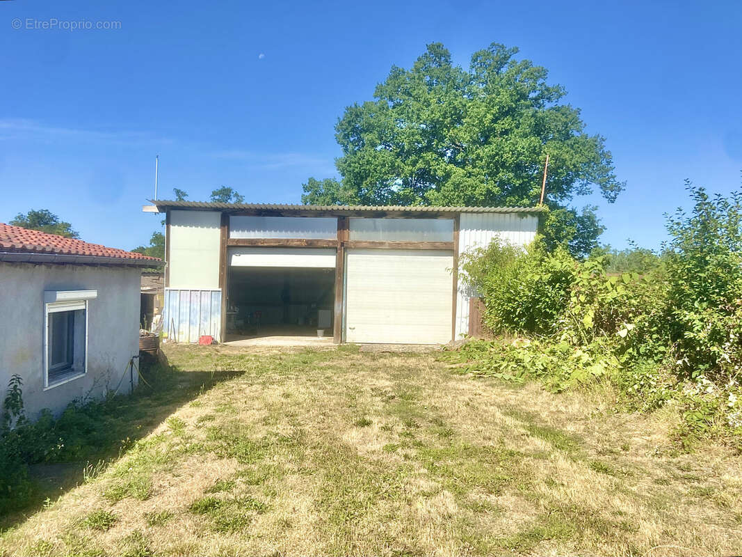 Maison 3 chambres 1 bureau - garage 127 m2 -terrain - piscine - photo 10