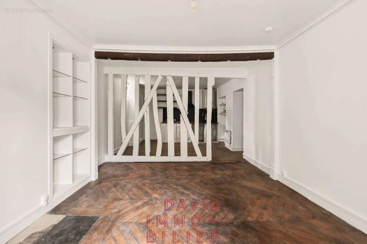 Appartement à PARIS-9E