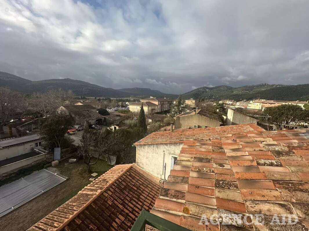 Appartement à CUGES-LES-PINS