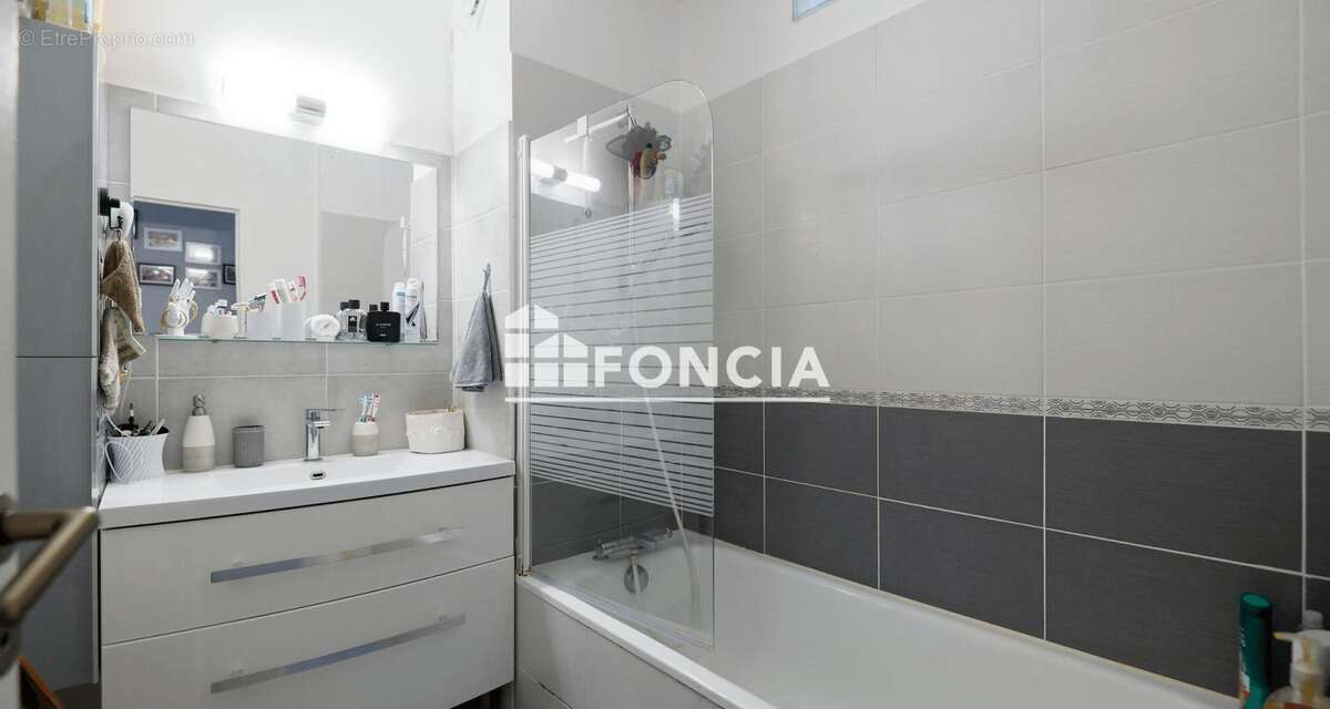 Appartement à MELUN