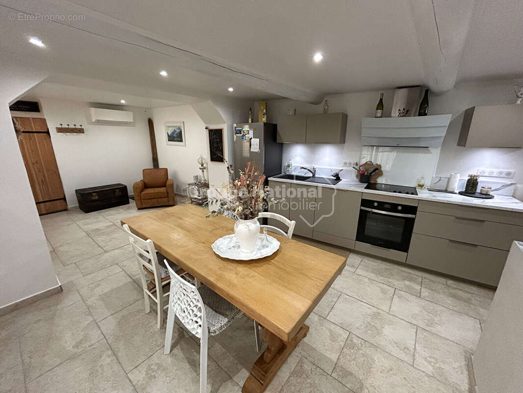 Maison à CHATEAUNEUF-DU-PAPE