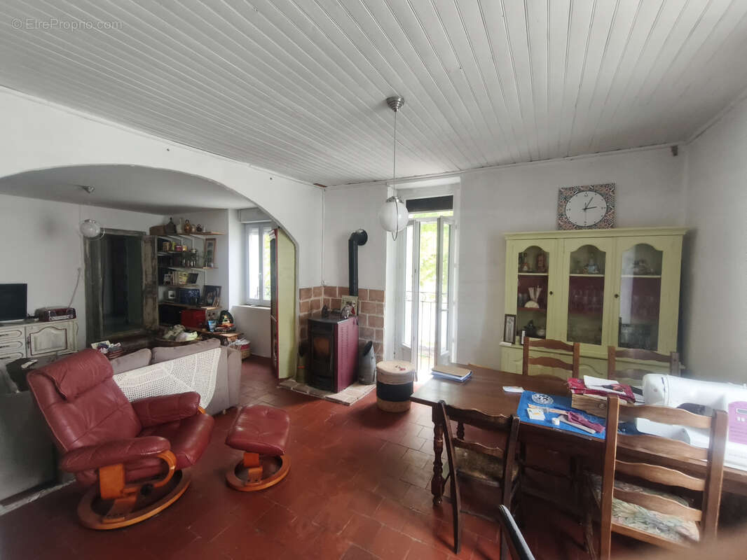 Appartement à LA GRAND-COMBE