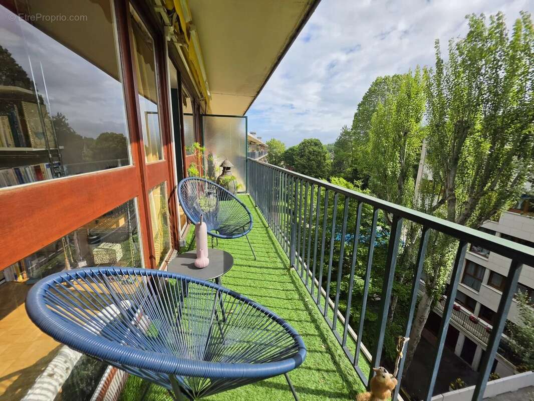 Appartement à BOUGIVAL