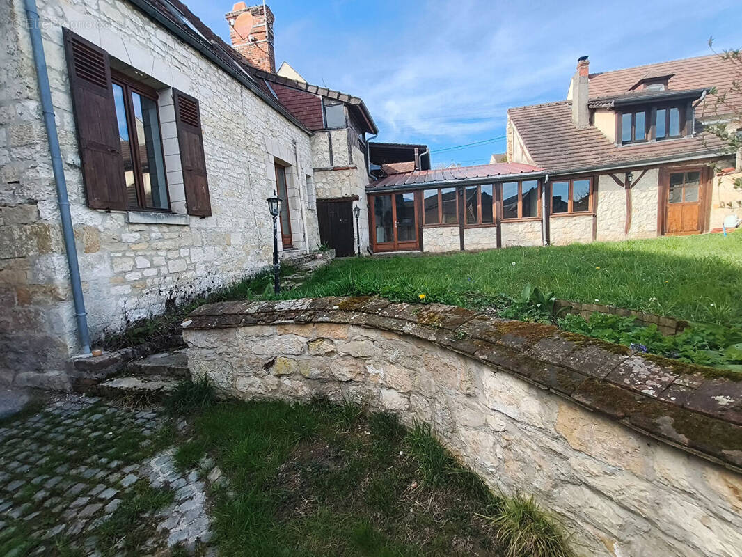 Maison à MARGNY-LES-COMPIEGNE