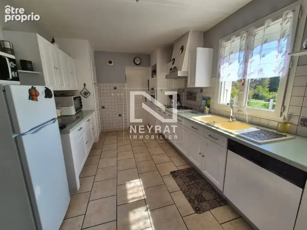 Maison 6 pièces 172 m² à vendre à Rully (71150) - photo 6