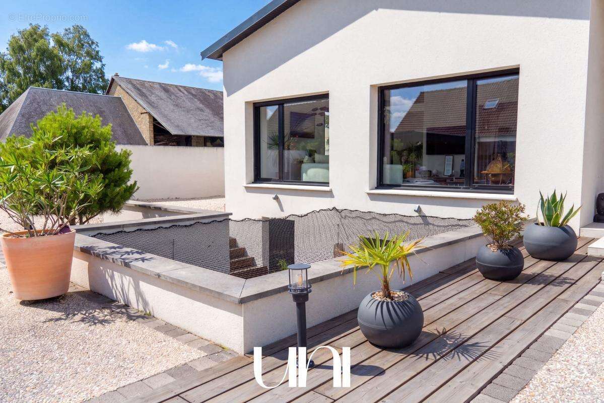 Maison 6 pièces de 220 m2 de plain pied avec terrasse-CAEN - photo 20