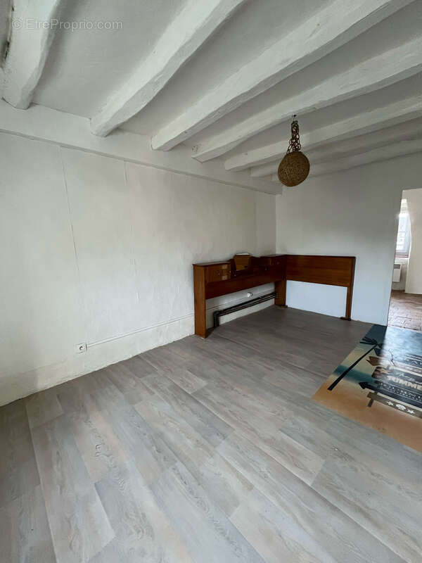 Maison à FRESNAY-SUR-SARTHE