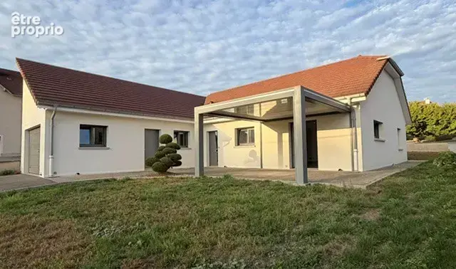 Maison à BOUSSIERES