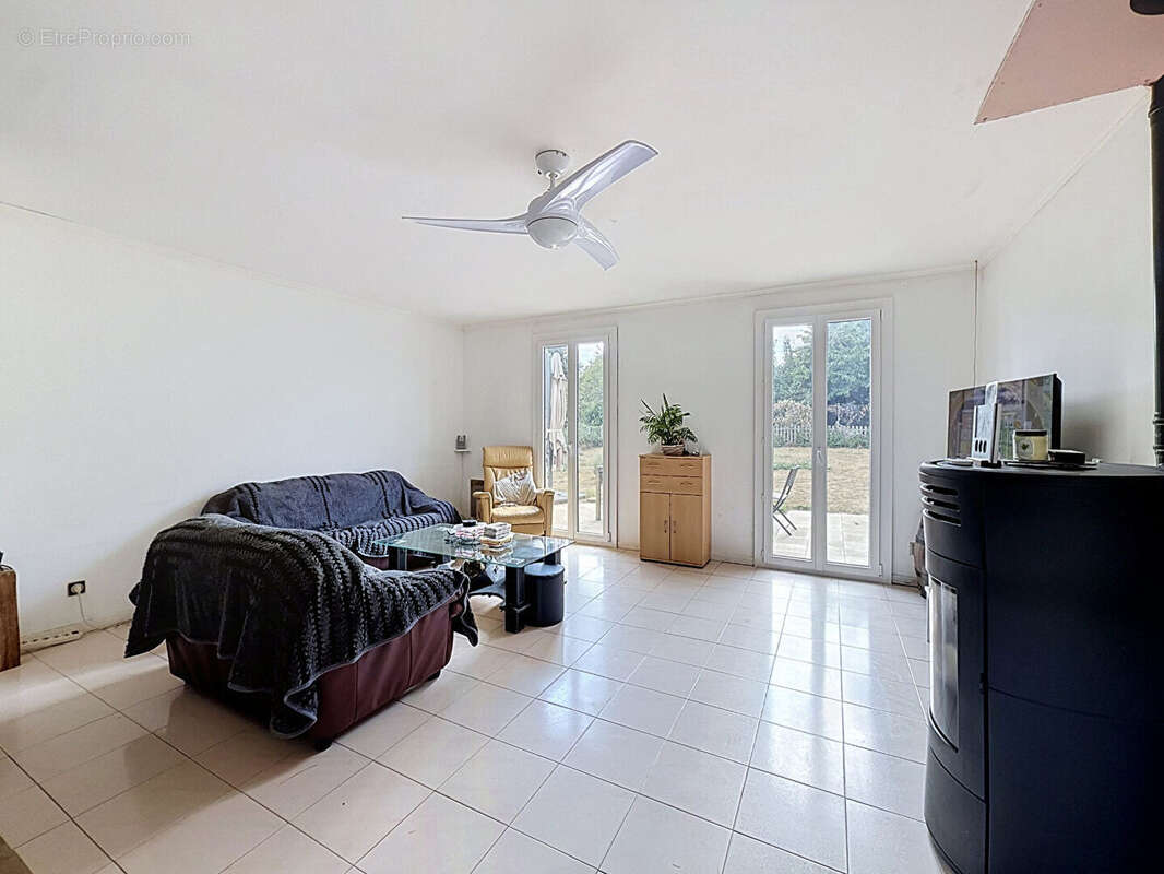 PLAIN PIED ! 4 chambres ! - photo 7