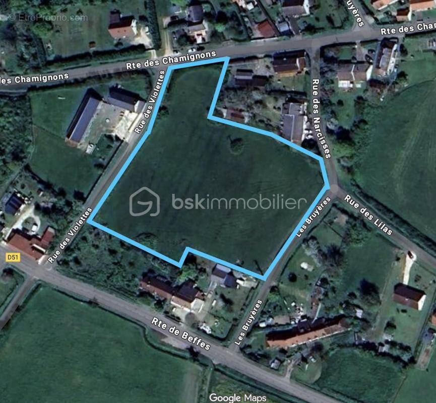 Terrain à JUSSY-LE-CHAUDRIER