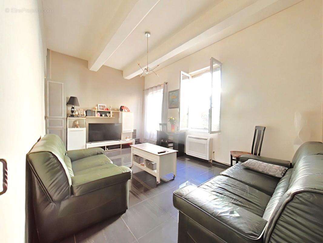 Maison à SALLES-D&#039;AUDE