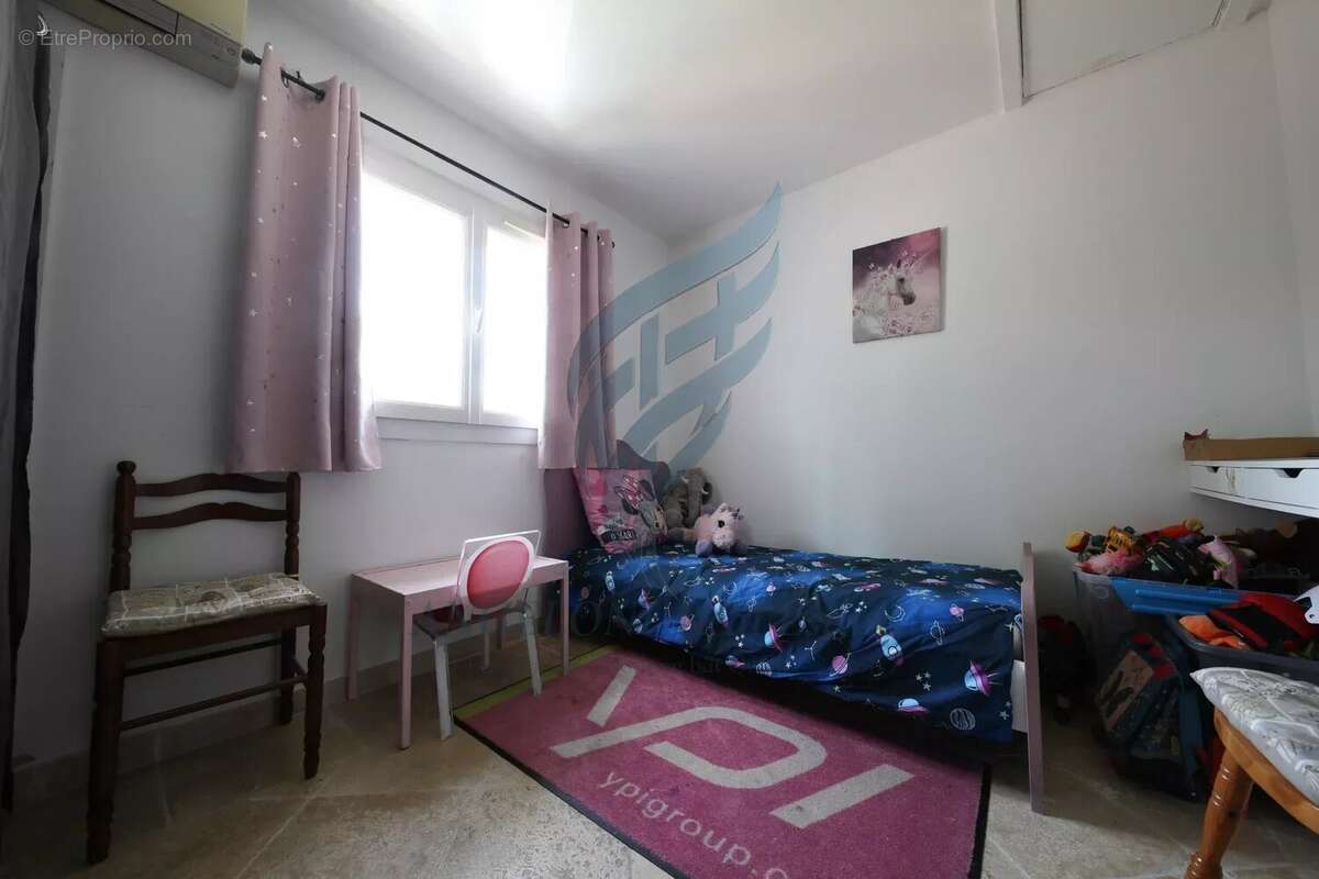 Appartement à COGOLIN