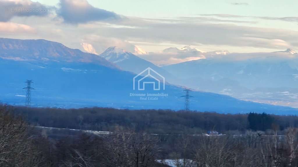 Appartement à DIVONNE-LES-BAINS