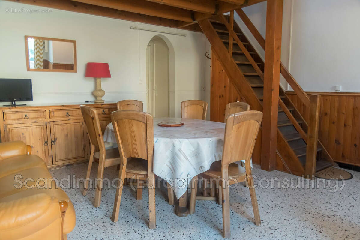 Maison à VALRAS-PLAGE