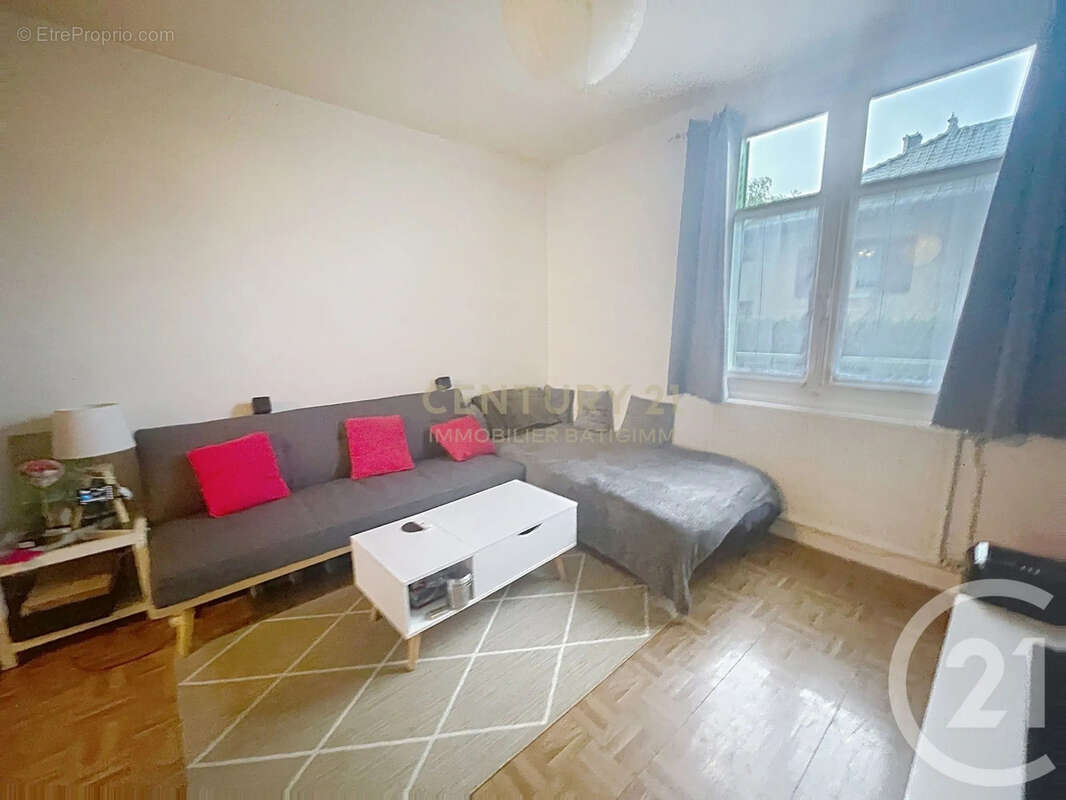 Appartement à LA TOUR-DU-PIN