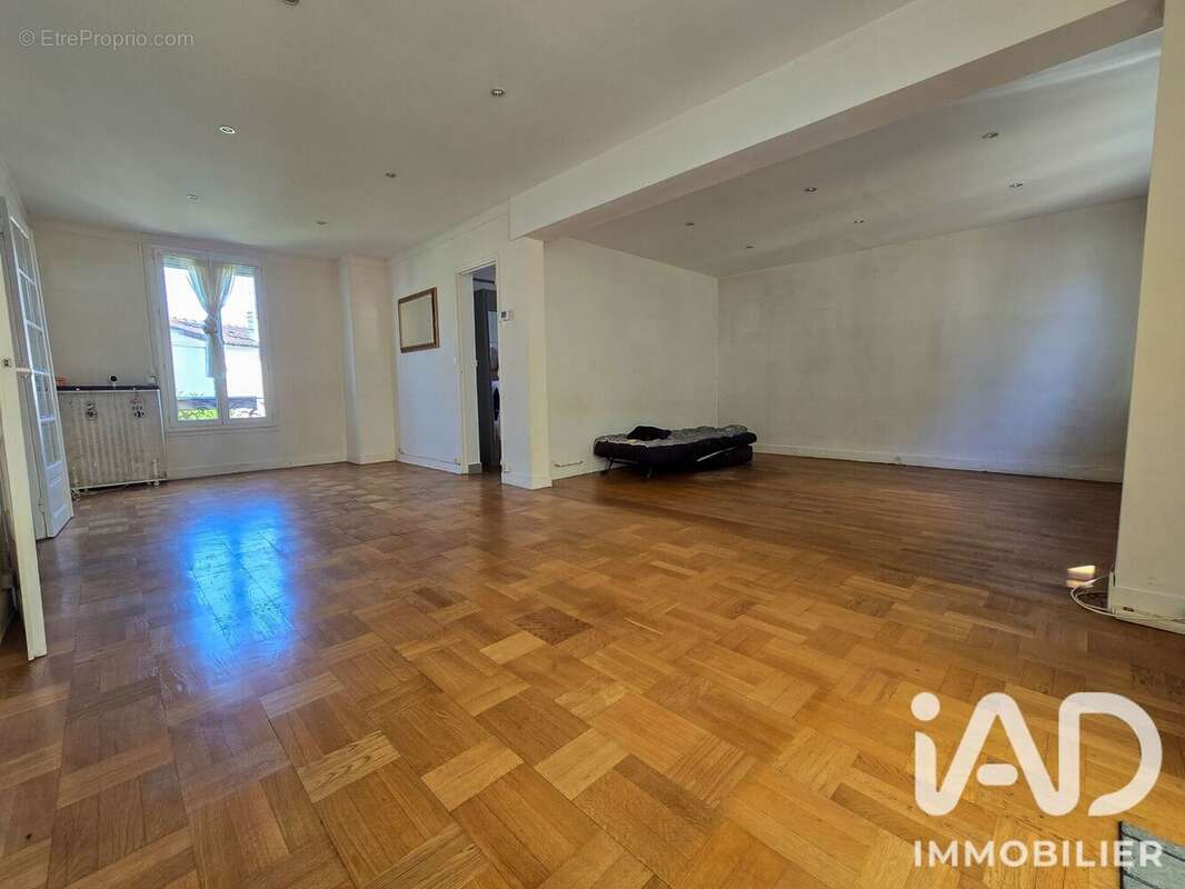 Maison 131 m² à Villecresnes  - photo 7