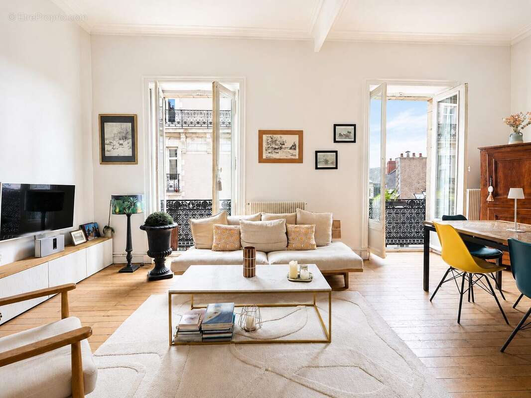 Appartement 132 m² à Nantes  - photo 2