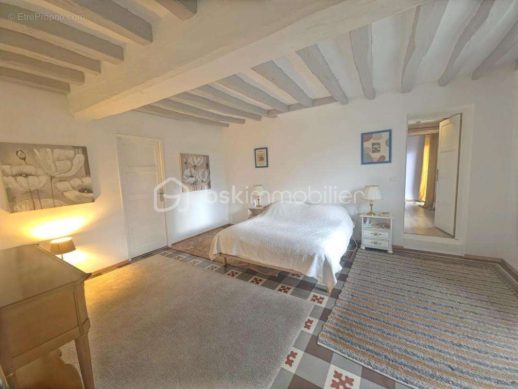 Longère de 210 m² à Courtemaux (45320) - photo 5