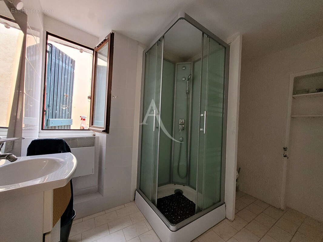 Appartement à FAYENCE