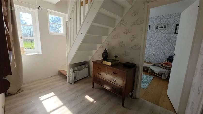 Maison à LA TRIMOUILLE