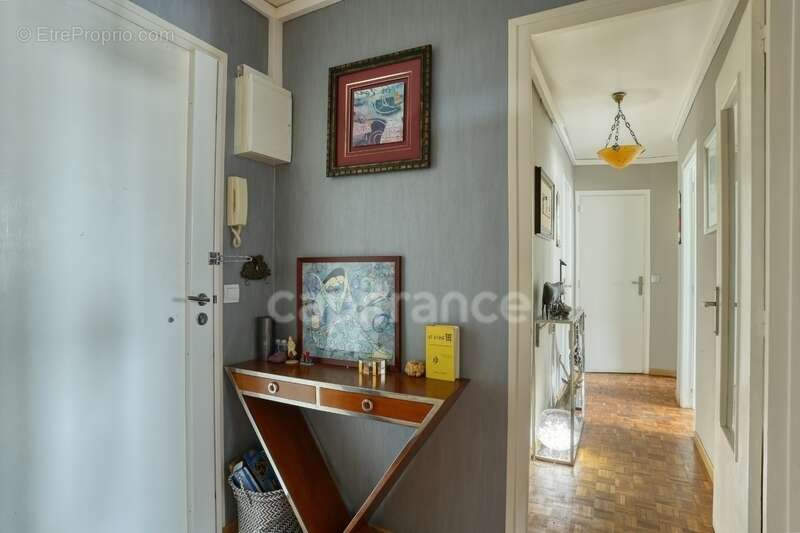Appartement à CHATILLON