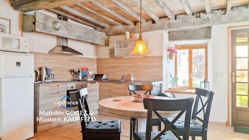 Maison à VOLLORE-VILLE