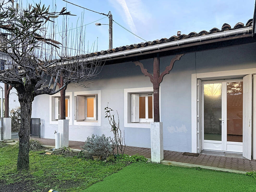 Maison à LANDIRAS