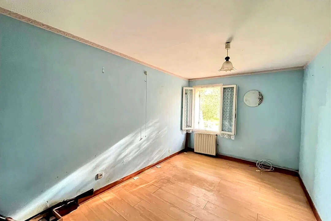 Maison à SAINT-LOUBES