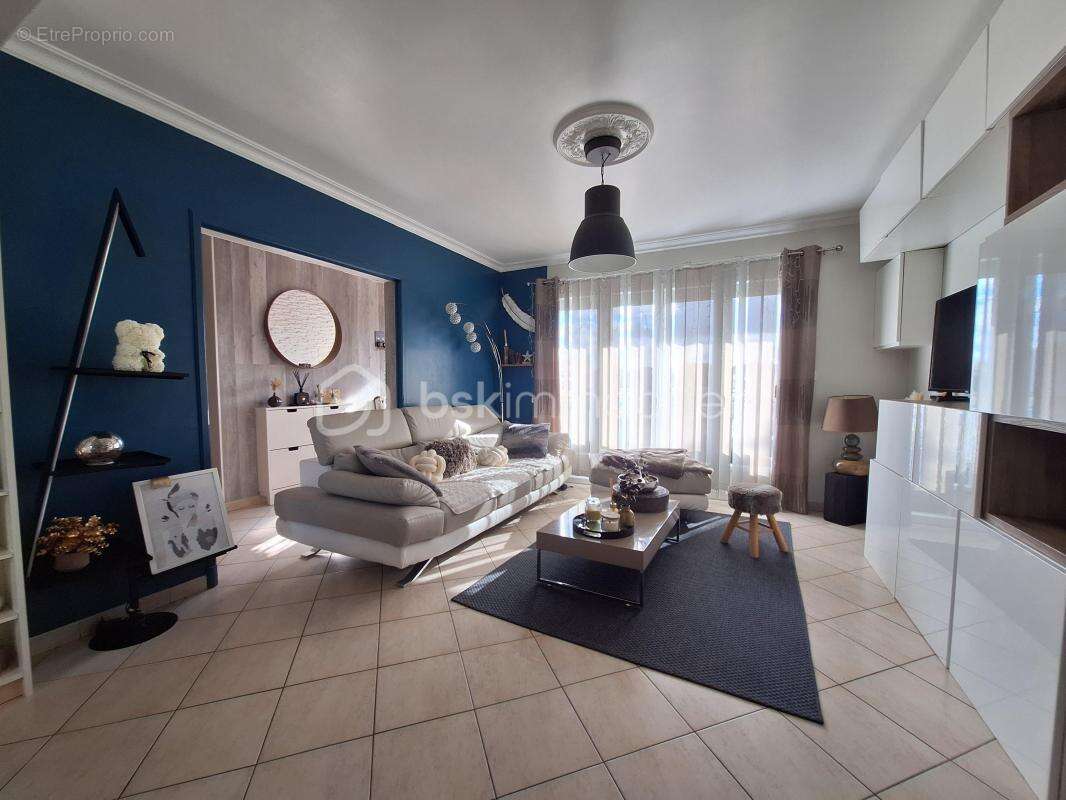 Maison à BALLAN-MIRE