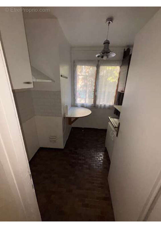 Appartement à PARIS-19E