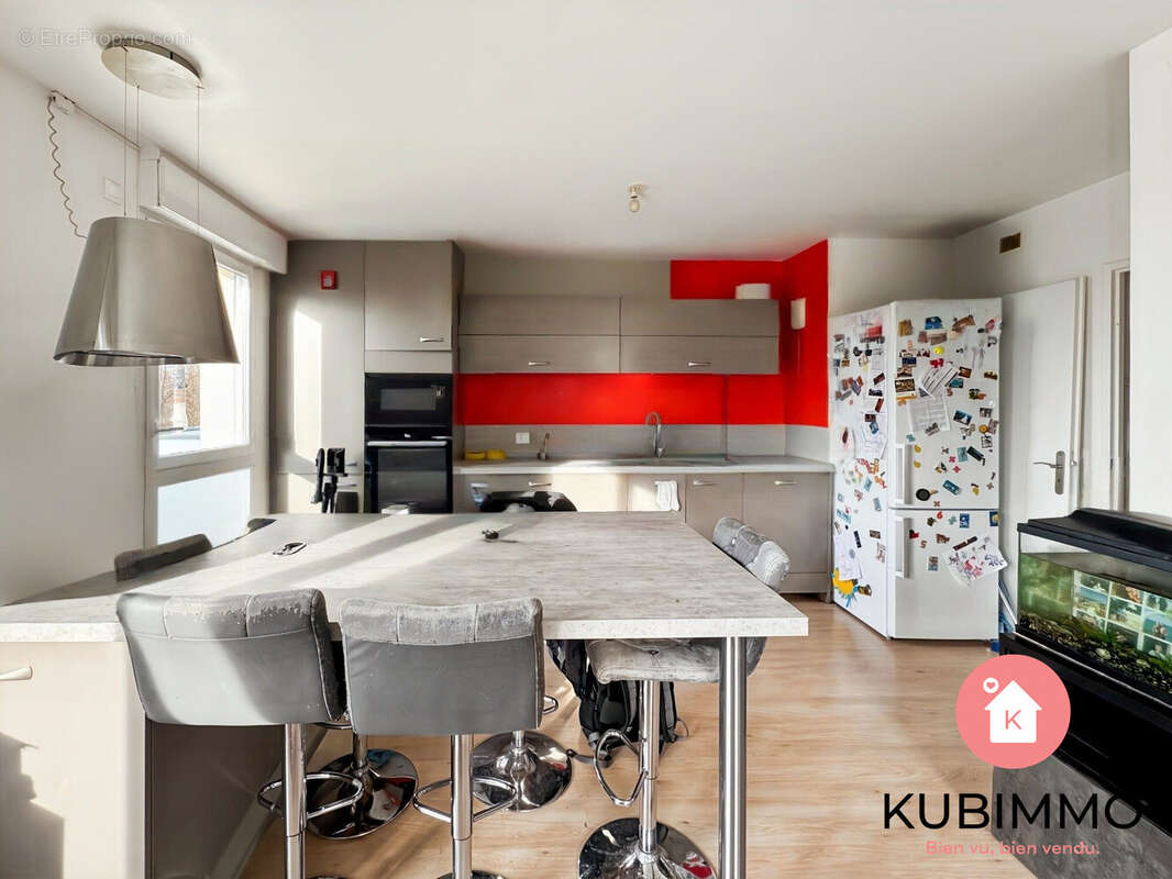 Appartement à BUSSY-SAINT-GEORGES