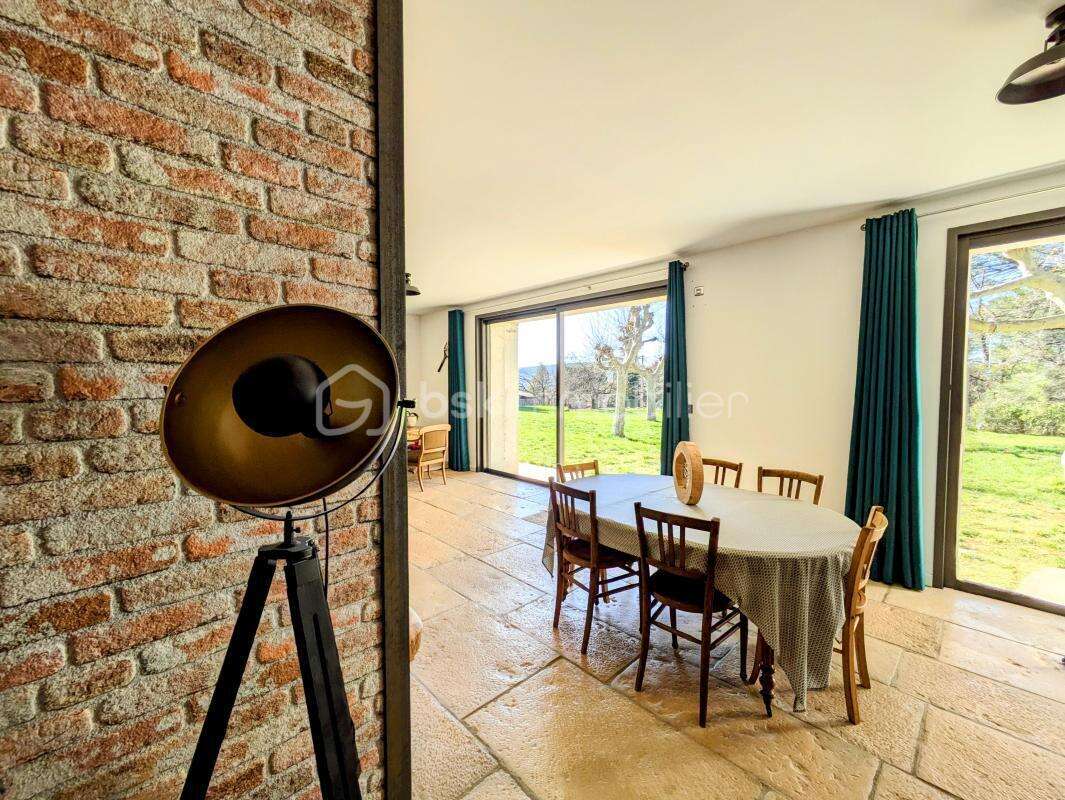 Maison à VILLECROZE