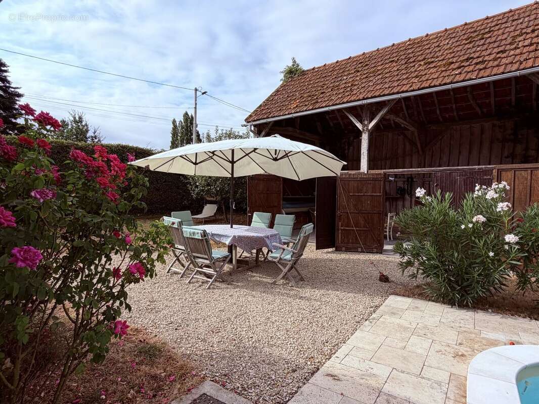 Charmante maison à vendre avec piscine, Valençay, Indre 36 - photo 4