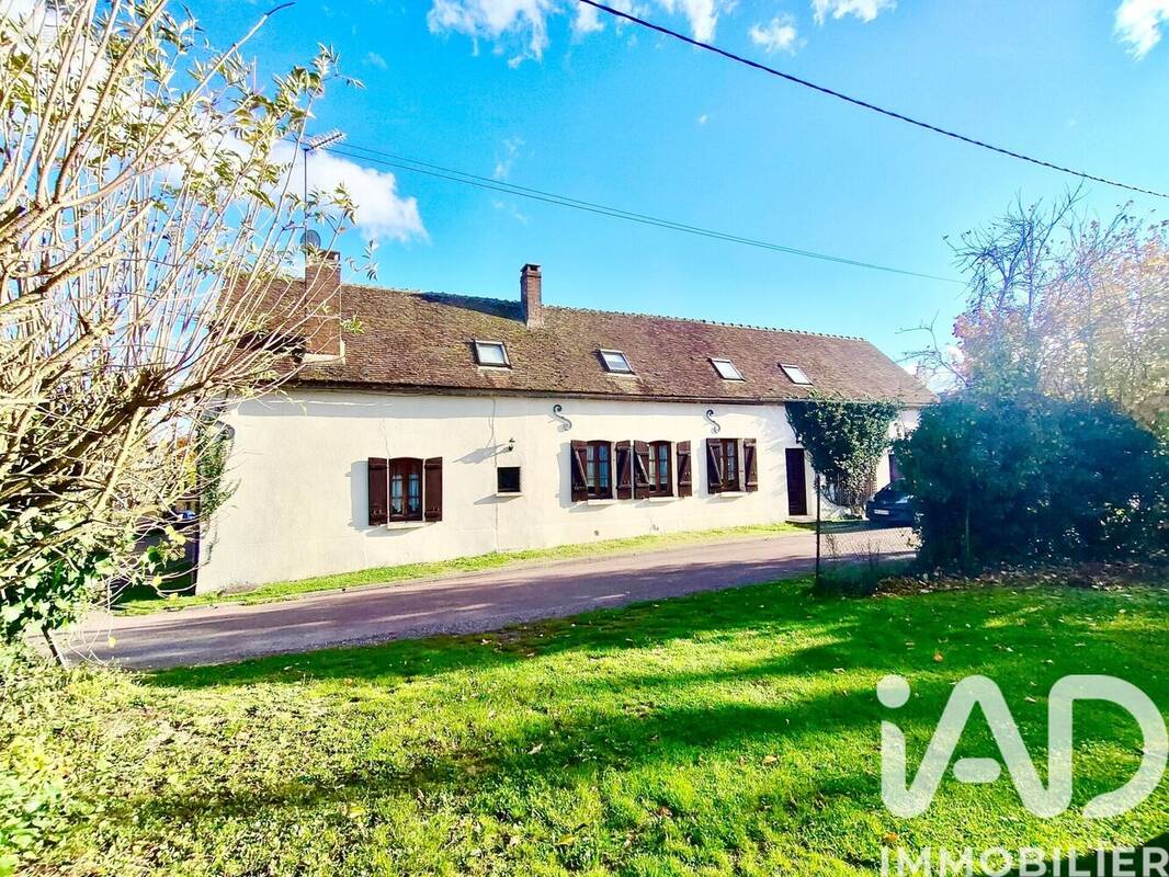 Photo 1 - Maison à COURGENAY