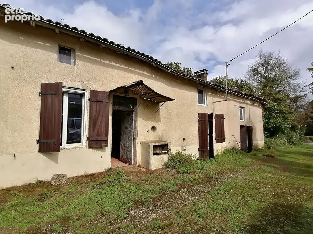 Maison à CHEF-BOUTONNE
