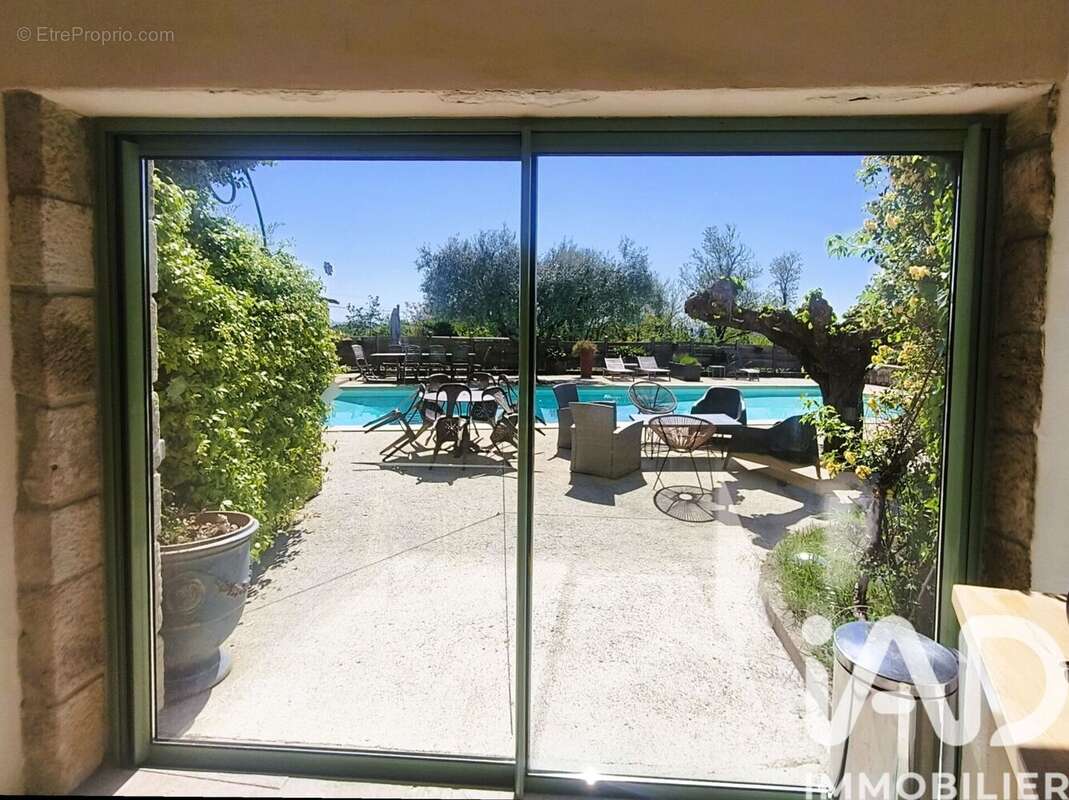 Maison 275 m² à Payzac  - photo 9