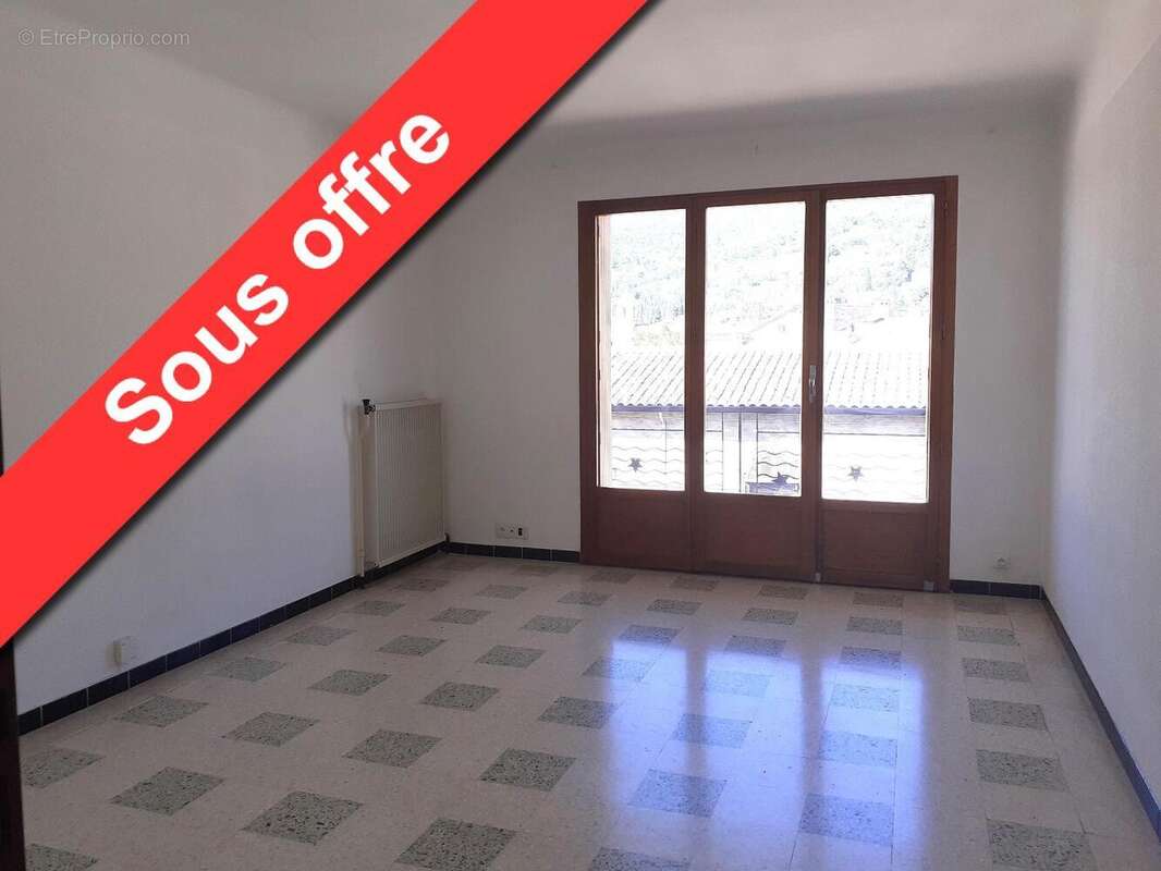   - Appartement à DRAGUIGNAN