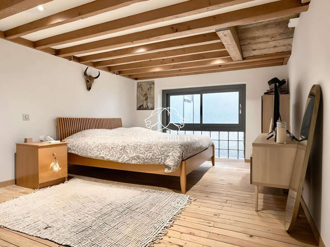 Appartement à LYON-6E