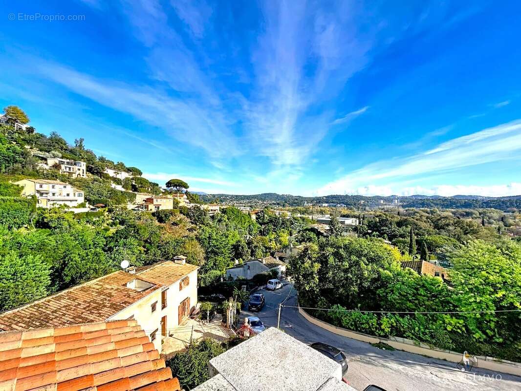 Maison à MANDELIEU-LA-NAPOULE