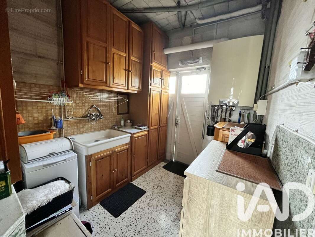 Photo 9 - Maison à ROMILLY-SUR-SEINE