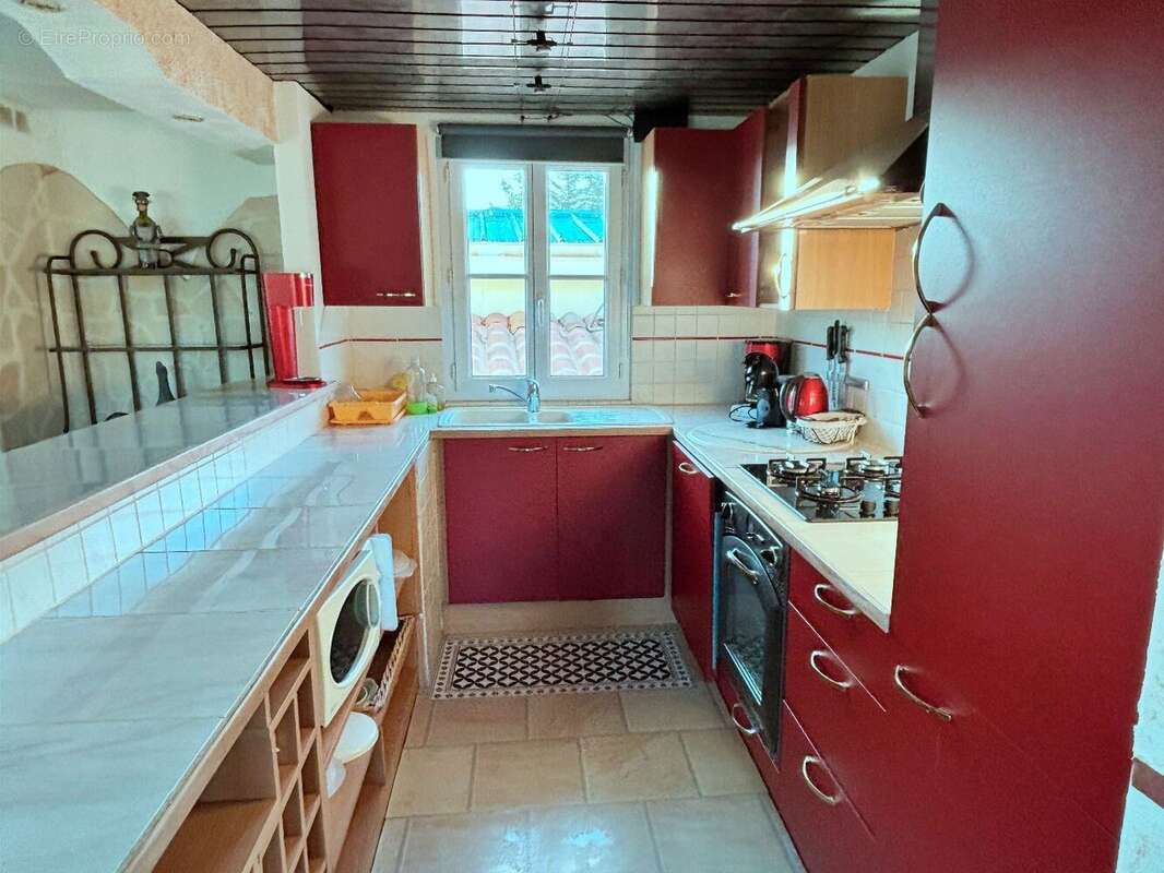 Maison à ROQUEBRUNE-SUR-ARGENS