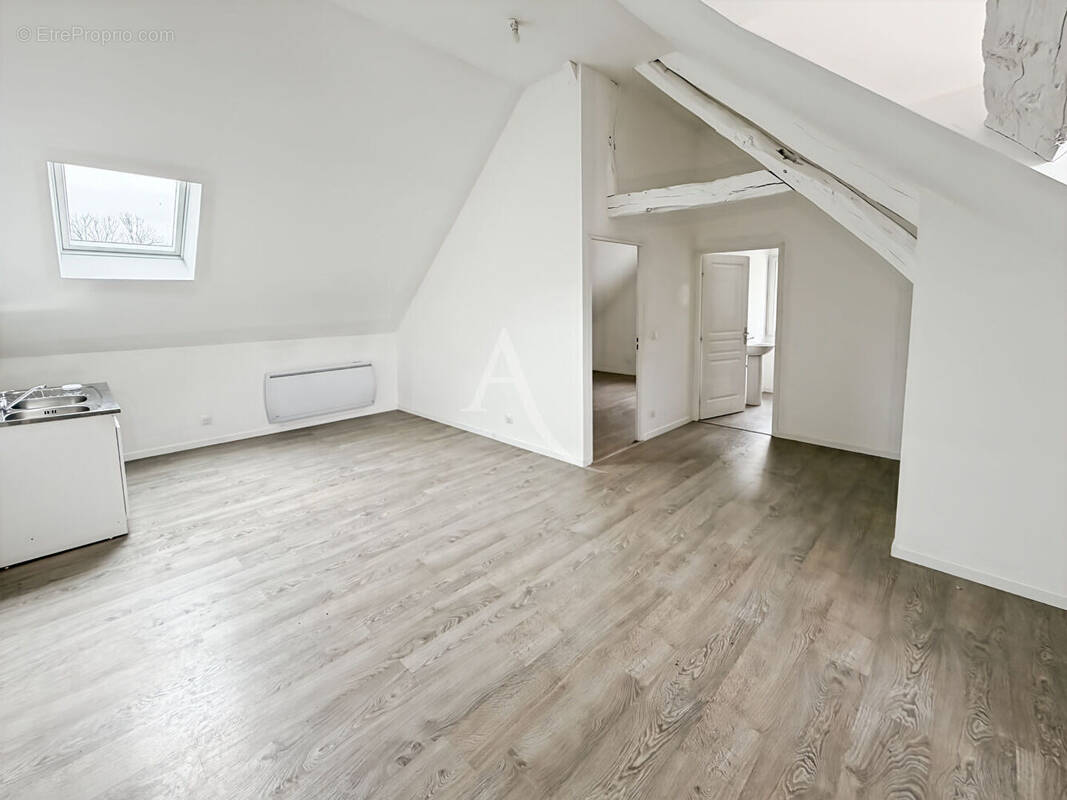 Appartement à COURDIMANCHE